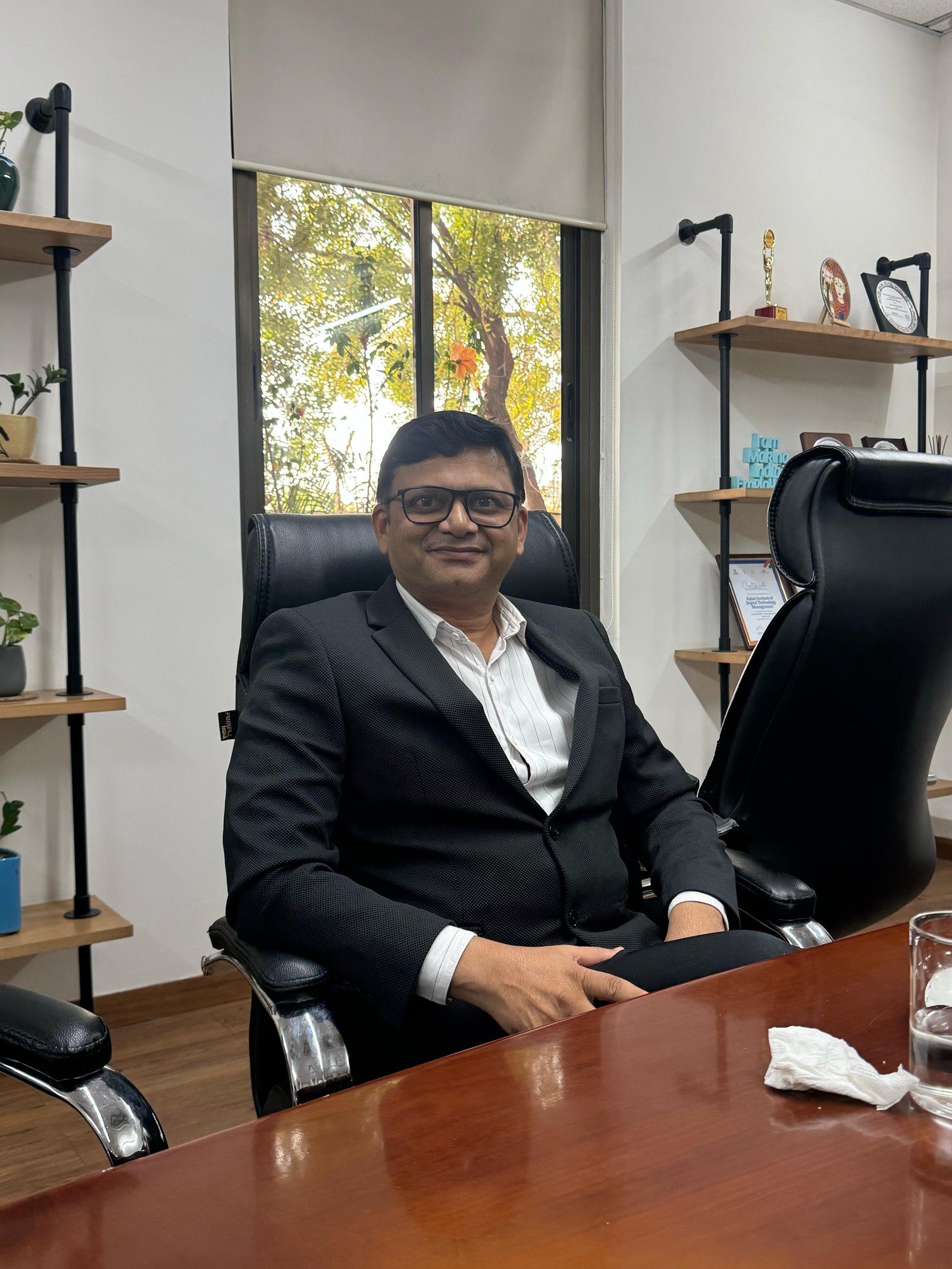 Manoj Menon, VP - Sales at Allbotix